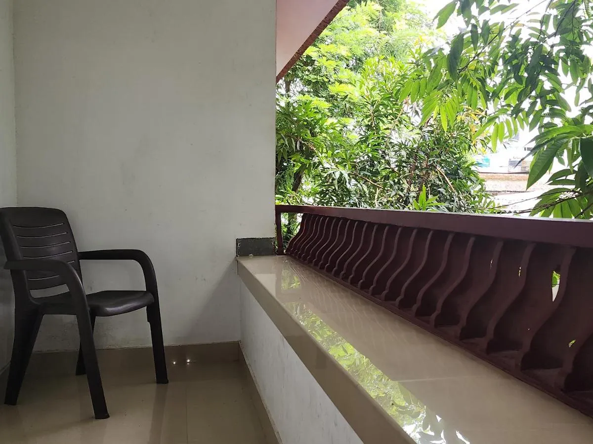 Quarto em Acomodações Particulares Navarang Villa Kalpatta