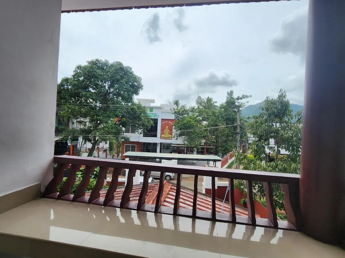 Quarto em Acomodações Particulares Navarang Villa Kalpatta
